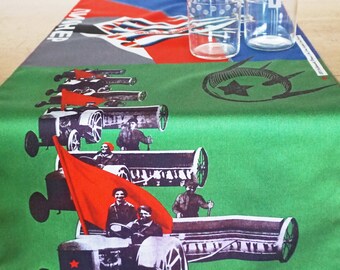 TABLE RUNNER organic cotton, printed with Soviet Union posters
