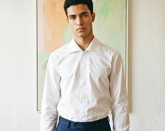 MEN SHIRT with shark collar and hidden buttons in white, turquoise blue and black