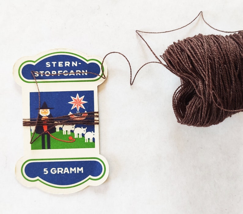 Vintage yarn darning yarn approx. 1900-1930 collector's item retro thread from Germany beige brown gray black image 1