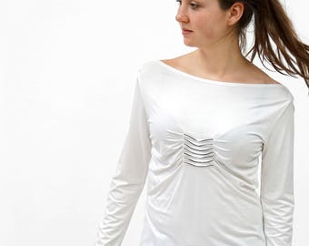 WOMEN T-SHIRT with pleats + screen print in different colors