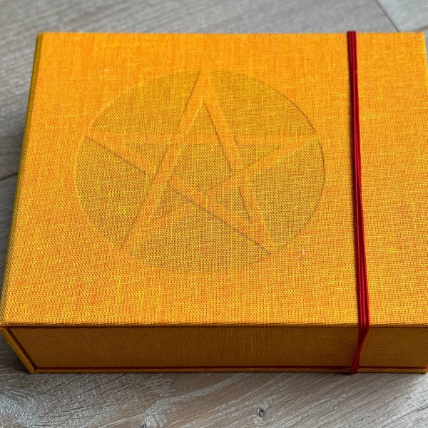 Tarotbox, tarotcase box, case with 2 compartiments for your tarotcards tarotcardbox with closure. Tarot cristal storage box storagebox