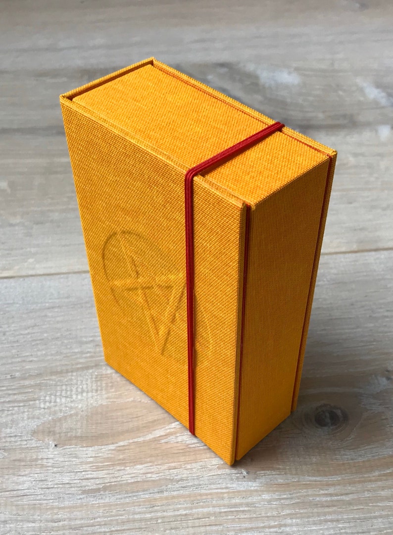 Tarotbox, tarotkast, koffer voor je tarotkaarten tarotcardbox met sluiting. Tarotkaarten opbergdoos opbergdoos image 1