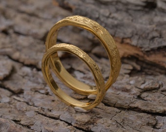 Alianzas de boda de corteza de árbol a juego en plata de ley chapada en oro, 3,3 mm y 2 mm de ancho, conjunto de boda único, BE164