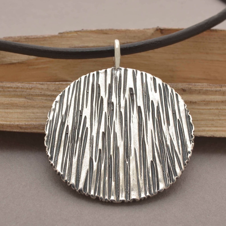 MA140 Ask for an engraved message on the back Men/'s Jewelry Rock Etched Sterling Silver Necklace Round Men/'s Pendant