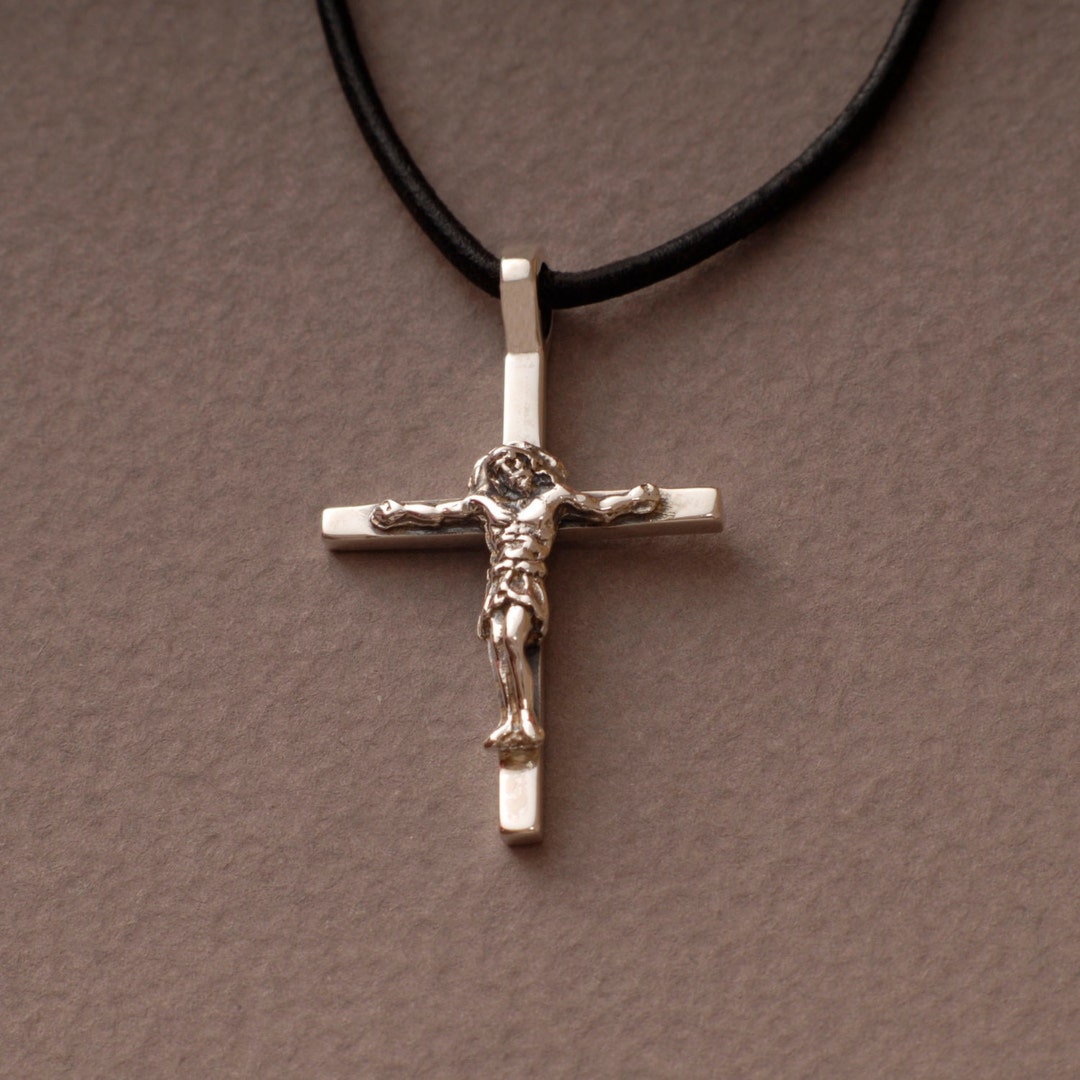 Jesus Crucifix Cross Necklace Mens Womens Sterling Silver Etsy — free download