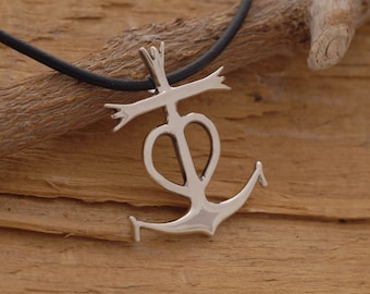 Collana in argento con croce della Camargue, collana con croce di fede, speranza e amore, ciondolo con croce cristiana per donna ST684