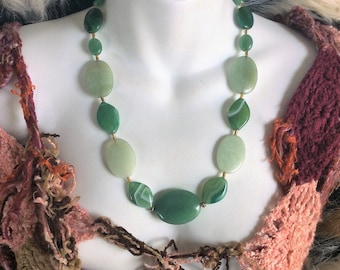 Big green necklace with Agate Aventurine (main stone) Jade flat oval beads, beaded boho style necklace, healing gemstones, any occasion gift