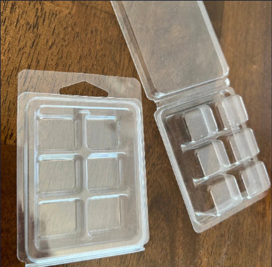 recycled plastic 6 cavity square clamshell - set of 100