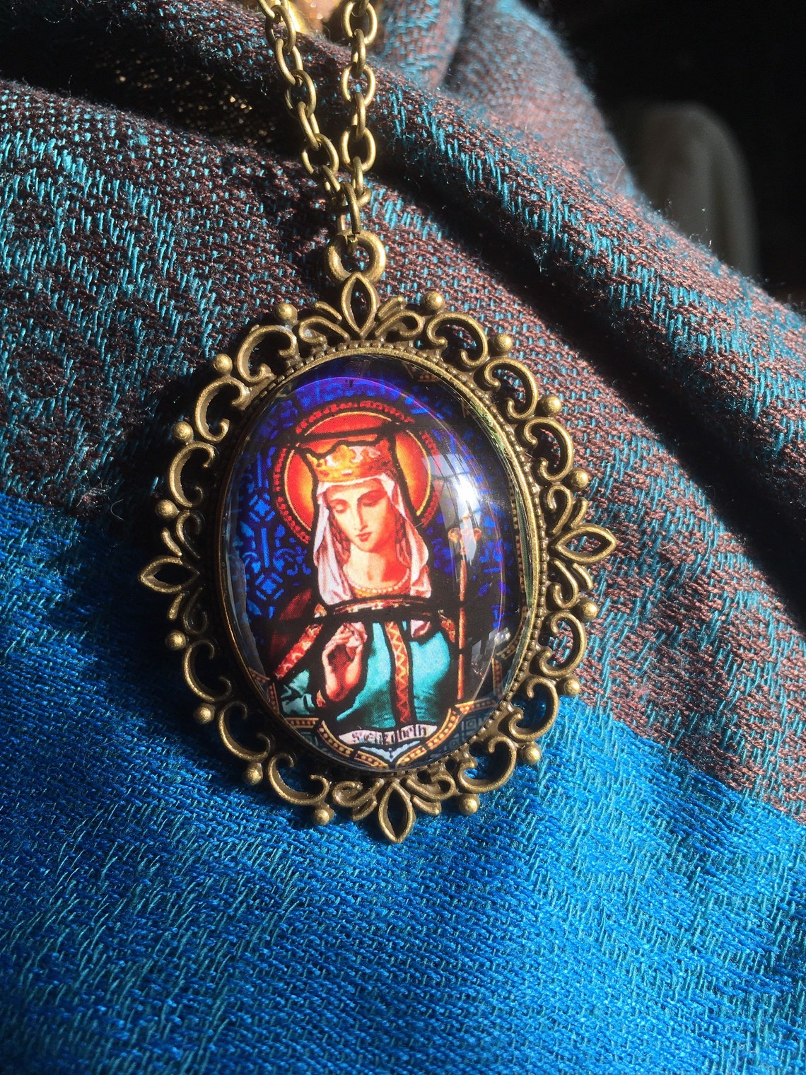 Saint Elisabeth Patron Saint of Nurses and Hospitals Pendant Etsy