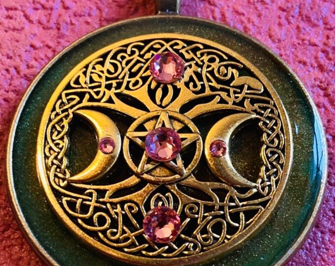 Godin, Triple Goddess, Avalon, Resin Kunst, Hars Sieraden, De Godin