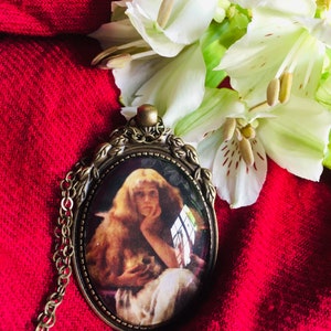 Mary Magdalene, Mary Magdalene pendant, divine feminine, the Goddess, gift for her, gift for mom, FREE SHIPPING