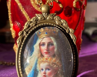 Mother of God, Virgin Mary, Queen of Heaven, Mary and Jesus, Virgin and child, Mary and Jesus, gift for her, gift for mom,FREE SHIPPING