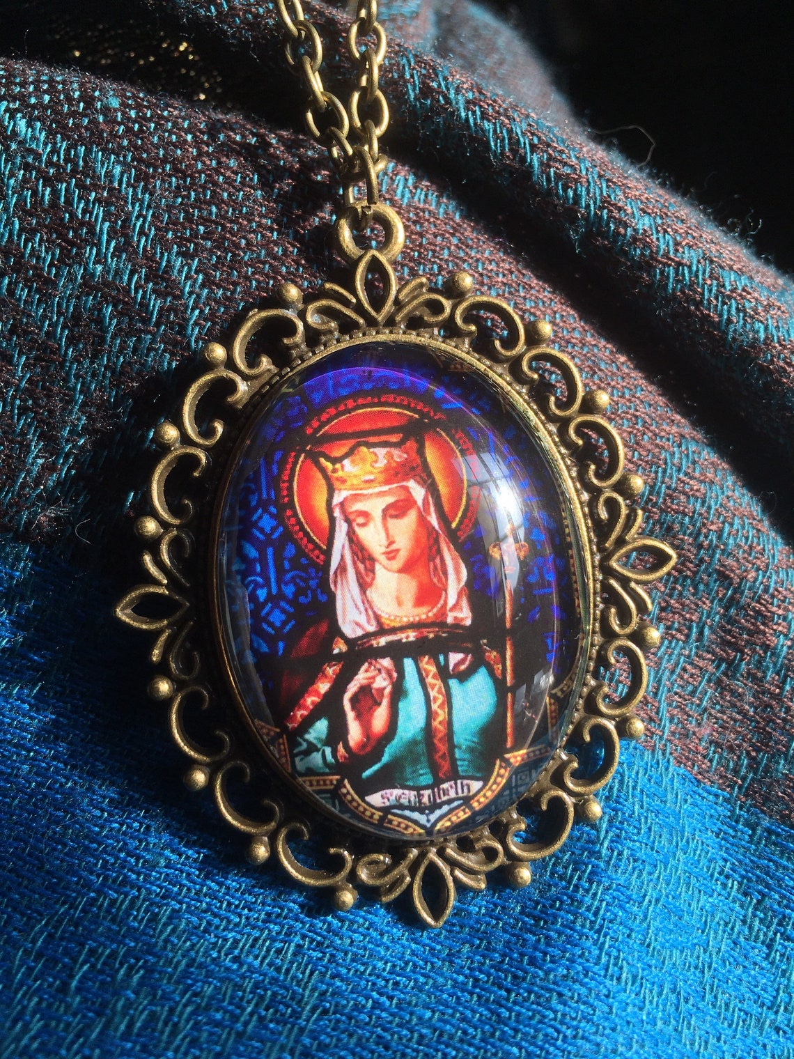 Saint Elisabeth Patron Saint of Nurses and Hospitals Pendant Etsy