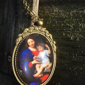 Virgin Mary and Jesus Pendant - FREE SHIPPING