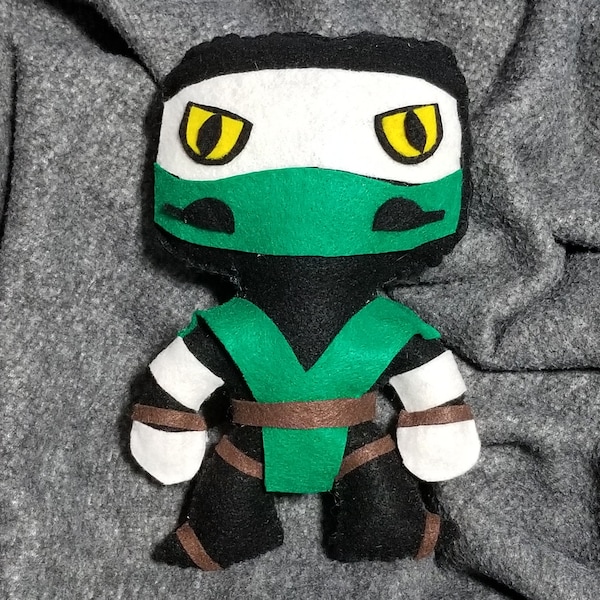 Felt Plushie Reptile B1