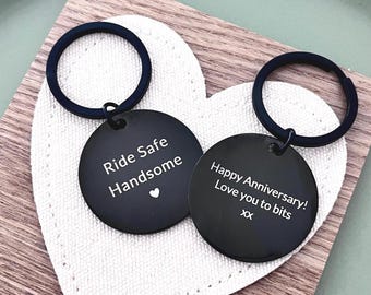 Gepersonaliseerd cadeau voor motorrijder, custom bikercadeau, hoogwaardige roestvrijstalen rit veilige motorrijder sleutelhanger, gepersonaliseerde fietssleutelhanger