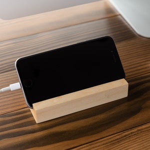 iPhone Stand Wood Tech Gift, Gifts for him, Gift for her, phone stand, Desk Accessory, Minimalist Desk image 3