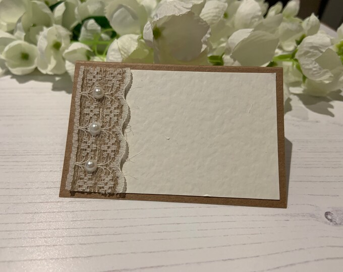 Pack of 10 Wedding Place Cards For You to Write Your Guest Names - Rustic Hessian Ribbon with Lace & Pearls
