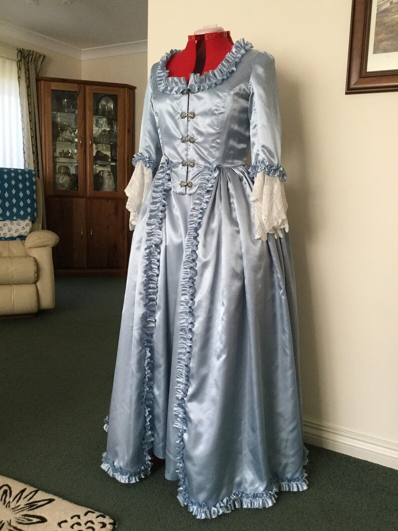Élégante robe inspirée du XVIIIe siècle | Etsy