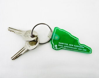Hampton NH Anniversary Key Tag, Green Silicone State Outline, Includes Airplane Keys