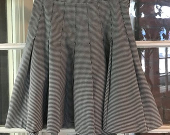 Vtg 90s Pleated Black & White Mini Checkered Skirt Size Small