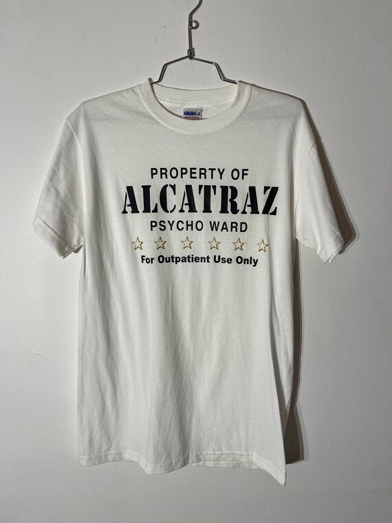 Vtg 00s Novelty T-Shirt 'Property Of Alcatraz Psyc