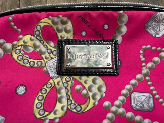 Vtg Betsy Johnson Pink Pearls, Diamonds & Bows Tr… - image 2