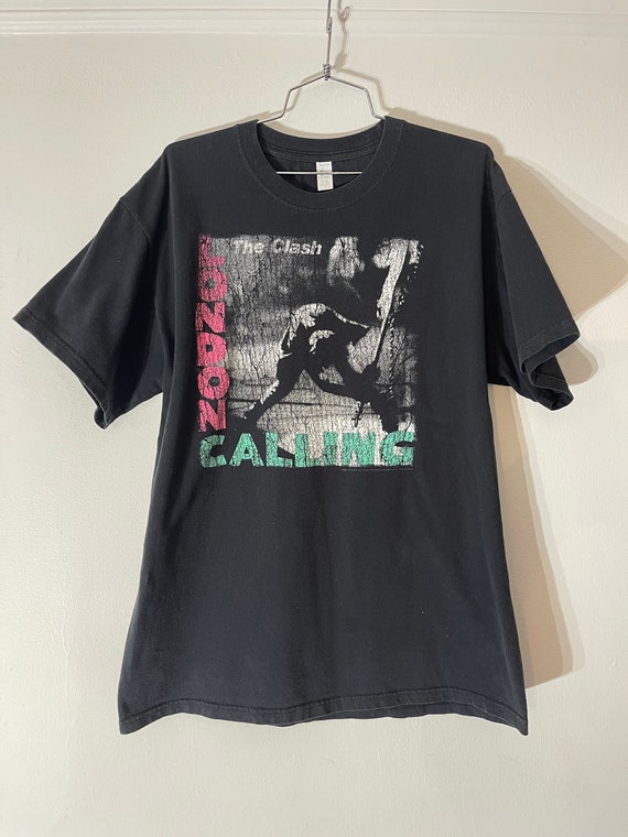 the clash graphic tee