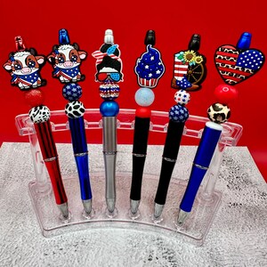 Stylos à bille - 4 juillet - Perles en silicone - Botte de tournesol - Vache - Cupcake - Fille rouge, blanc et bleu - Coeur - Imprimé guépard