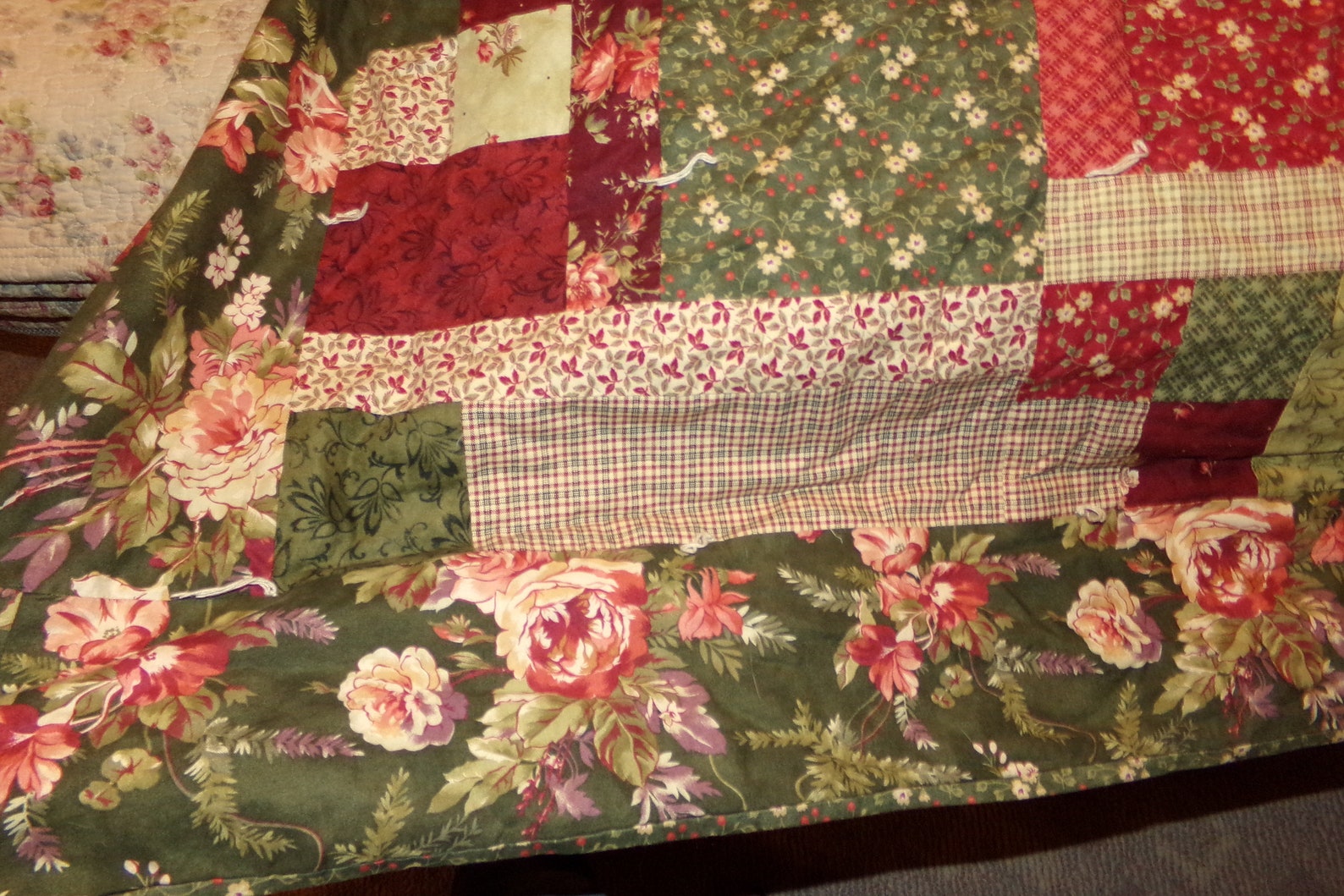 Vintage Patchwork Quilt Roses Floral Squares Reversible Green Etsy