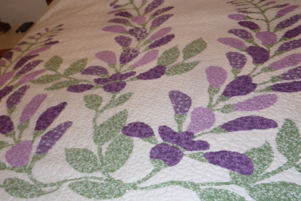 Lavender Leaves Floral Reversible Quilt Etsy