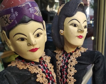 Pair of Javanese Indonesian Older Vintage Theater Puppets/ Collectible Asian Dolls. Hand Carved, Painted / Thai Puppets