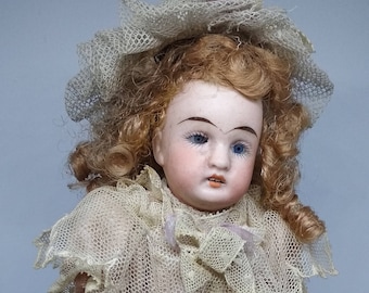 Poupée Allemande - Lot 112 - enchères