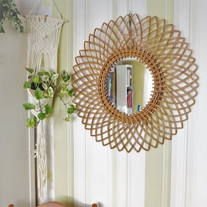 Vintage Bamboo Mirror Wicker Handmade // Sun Flower Rattan Mirror // Circular Mirror Woven Bamboo