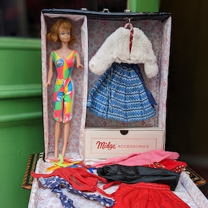 Vintage Midge doll with dollcase and outfits barbie // Barbie Vntage