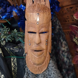 Vintage African Mask Wood Carving Face Primitive Art Wall Hanging - African Hand carved Wall mask - wall decor