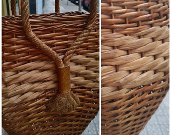 Vintage Top Handle Woven Wicker Basket Bag / Rustic Bag Basket Country Handmade