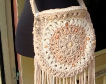 Vintage Handmade crochet Fringe handbag / Crochet purse / Shoulder bag / Women handbag / Vintage bag