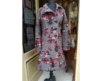 Vintage Mantel Wolle grau Stickerei Blumen in rot / / Mode Frauen Mantel