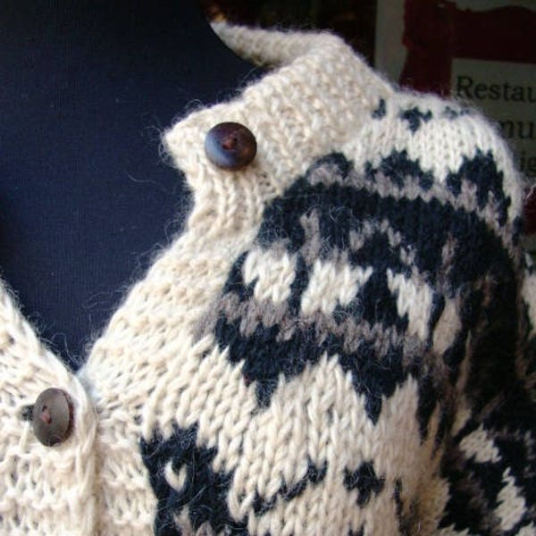 ON SALE Vintage Handmade Wool Handspun wool Jumper Man XXL / Traditional Aran Sweater Celtic Style Jacket /Boho Hipster