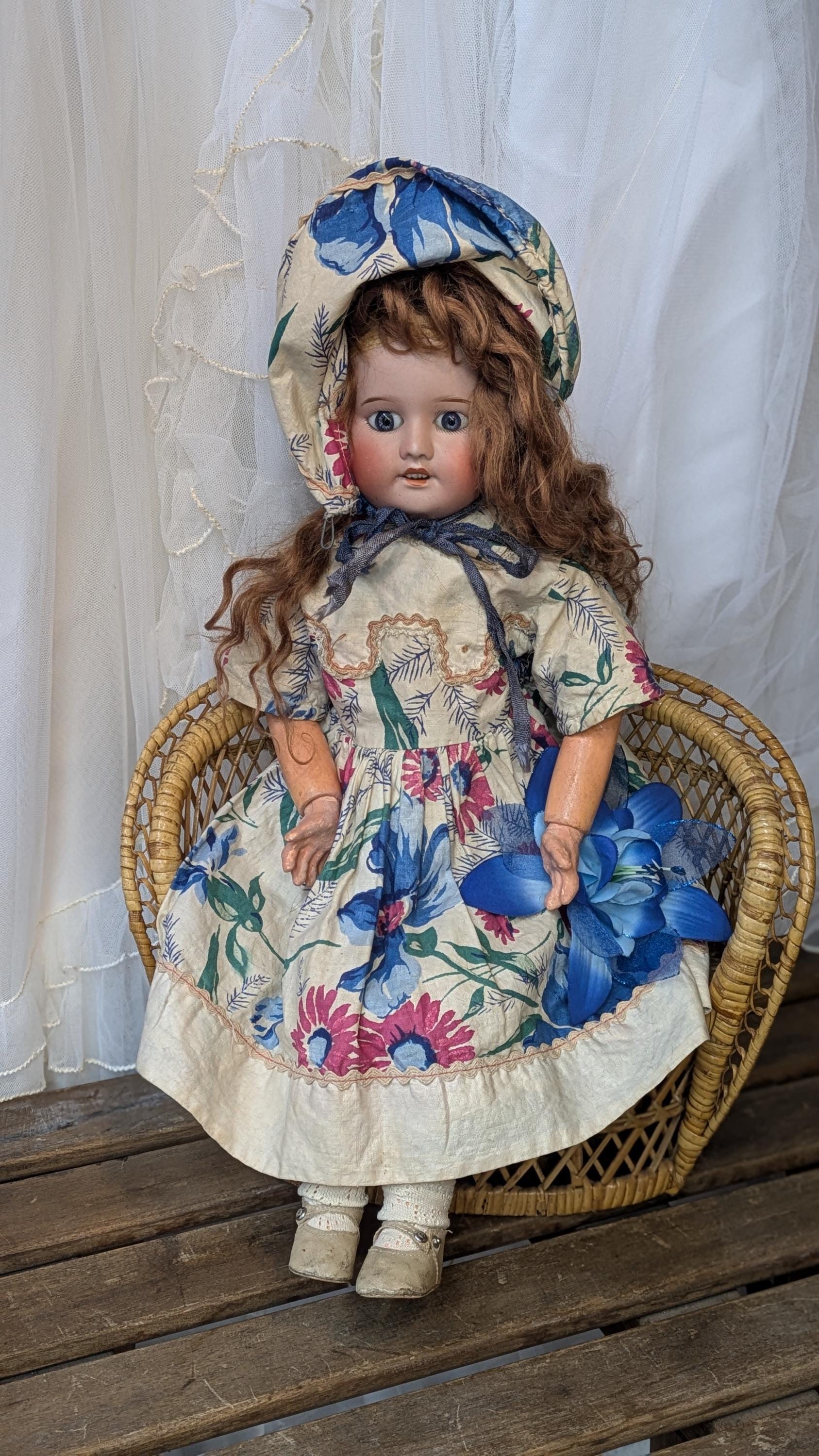 アンティックドール　パリ antique doll ୨୧ * Parisの老舗の パン屋さん