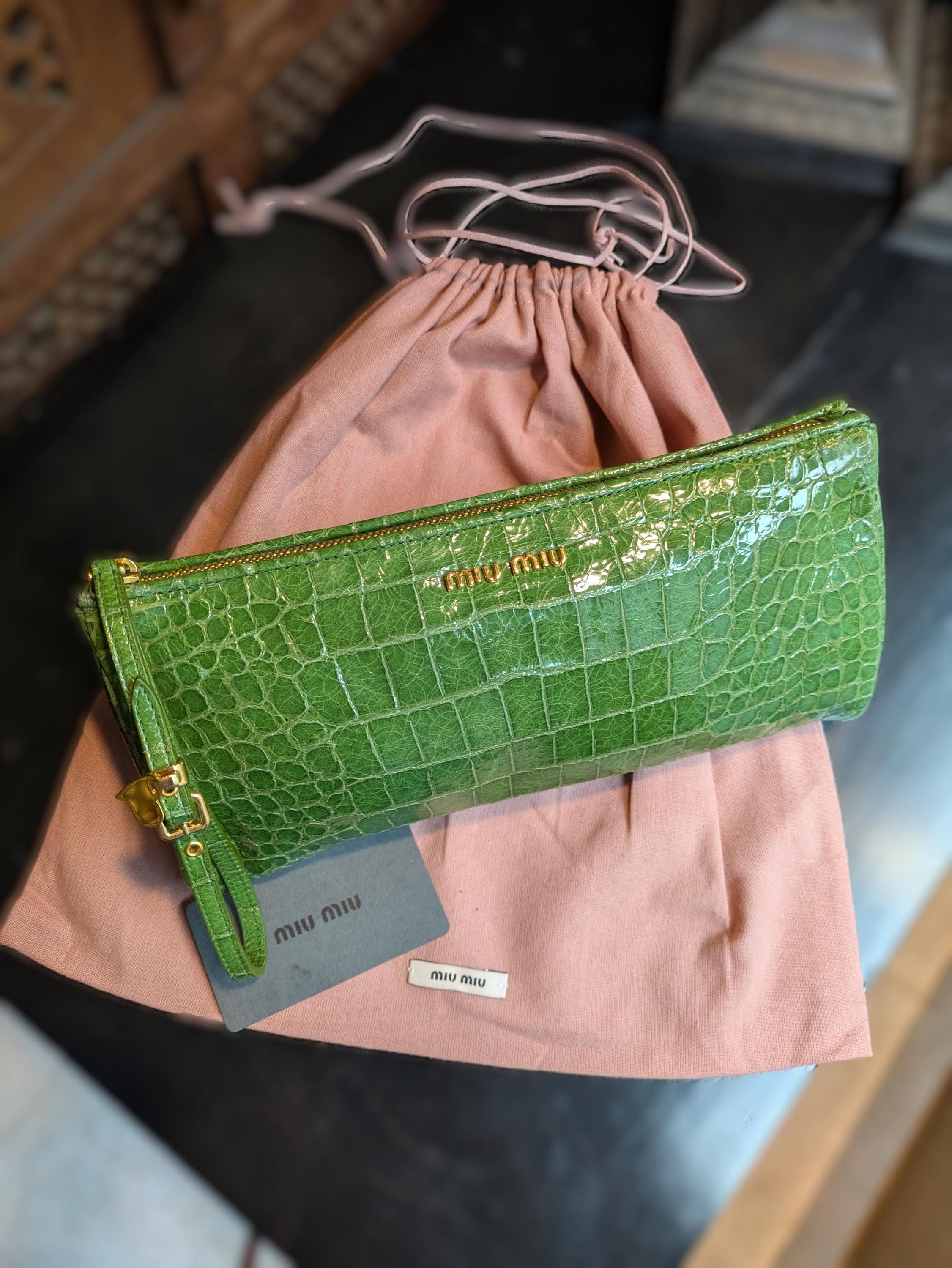 Miu Miu Vintage Clutch 2000 – Green Croc Embossed Leather