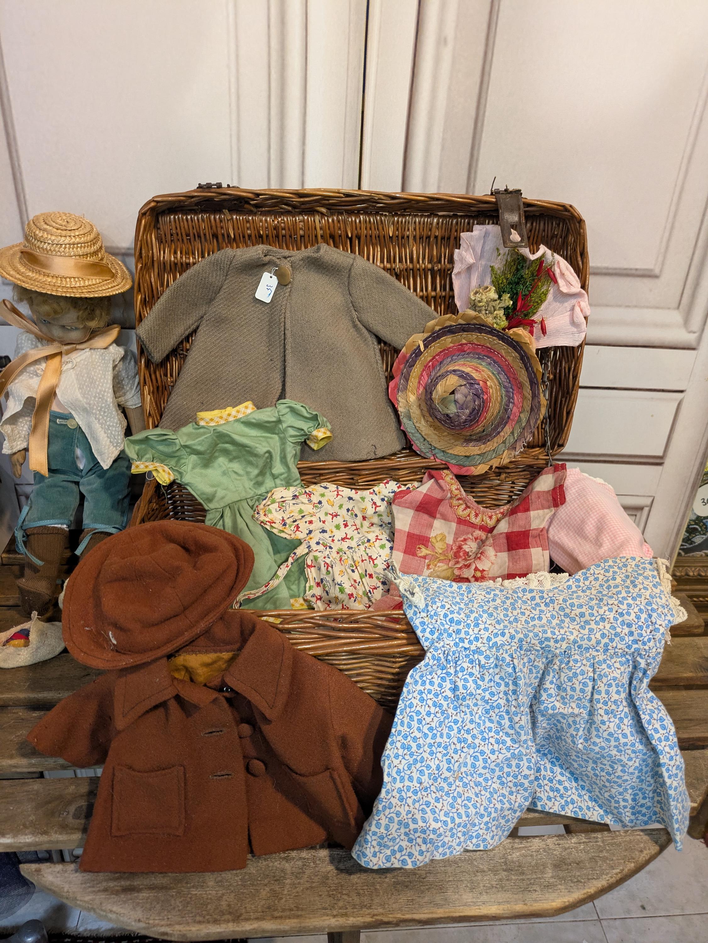 ANCIEN SALON DE poupée en osier EUR 75,00 - FR