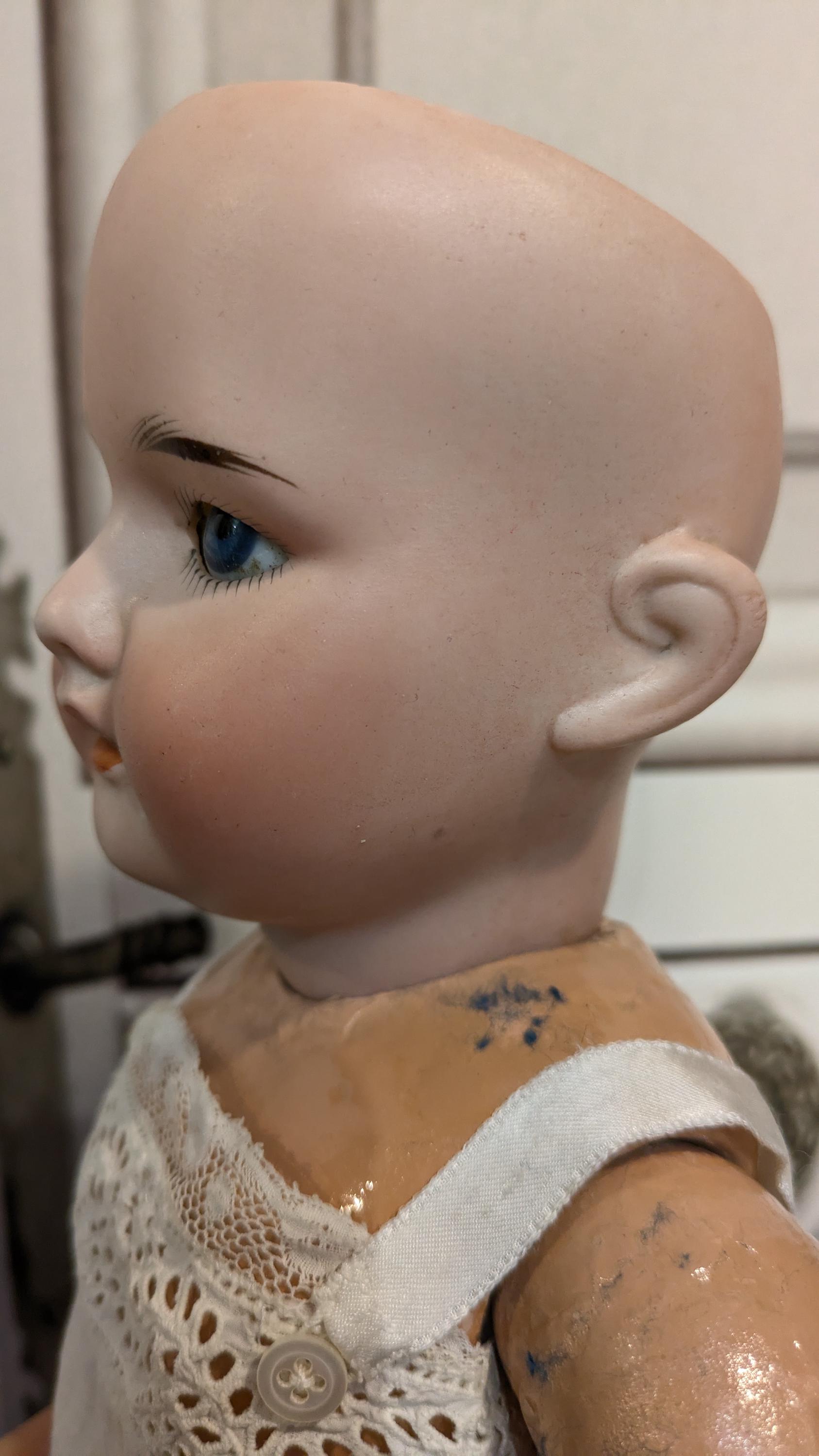 Antique Doll SFBJ Paris 3 / 46 Cm -18