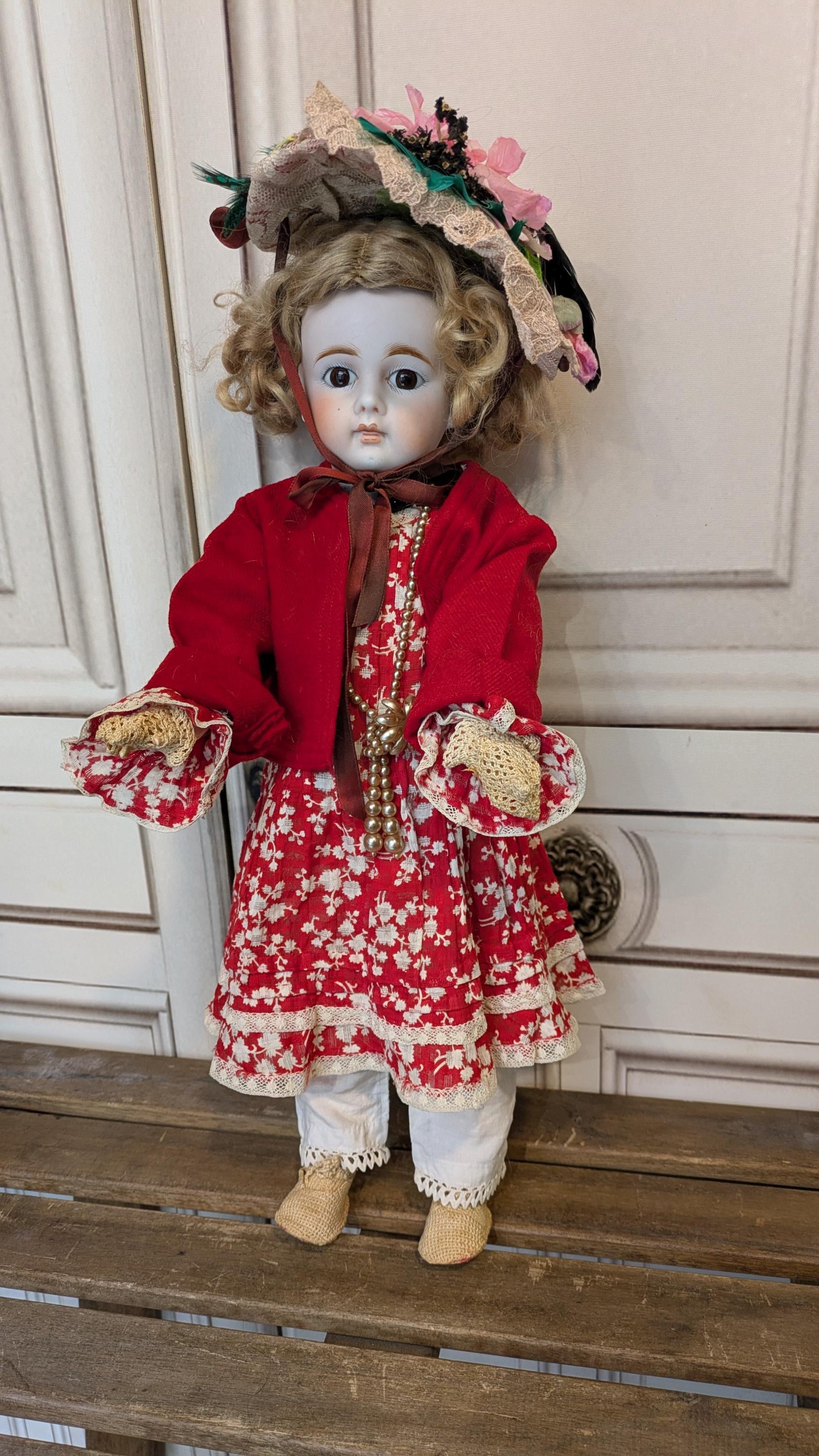 Antique Doll Belton Type Sonnenberg Closed Mouth Bisque Head