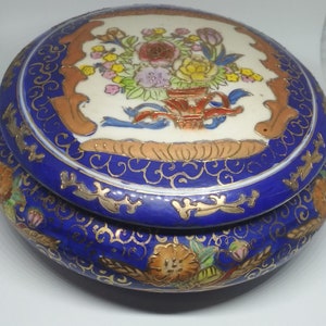 Vintage Japanese Satsuma Round Trinket Box handpainted porcelain Multi-Color Floral