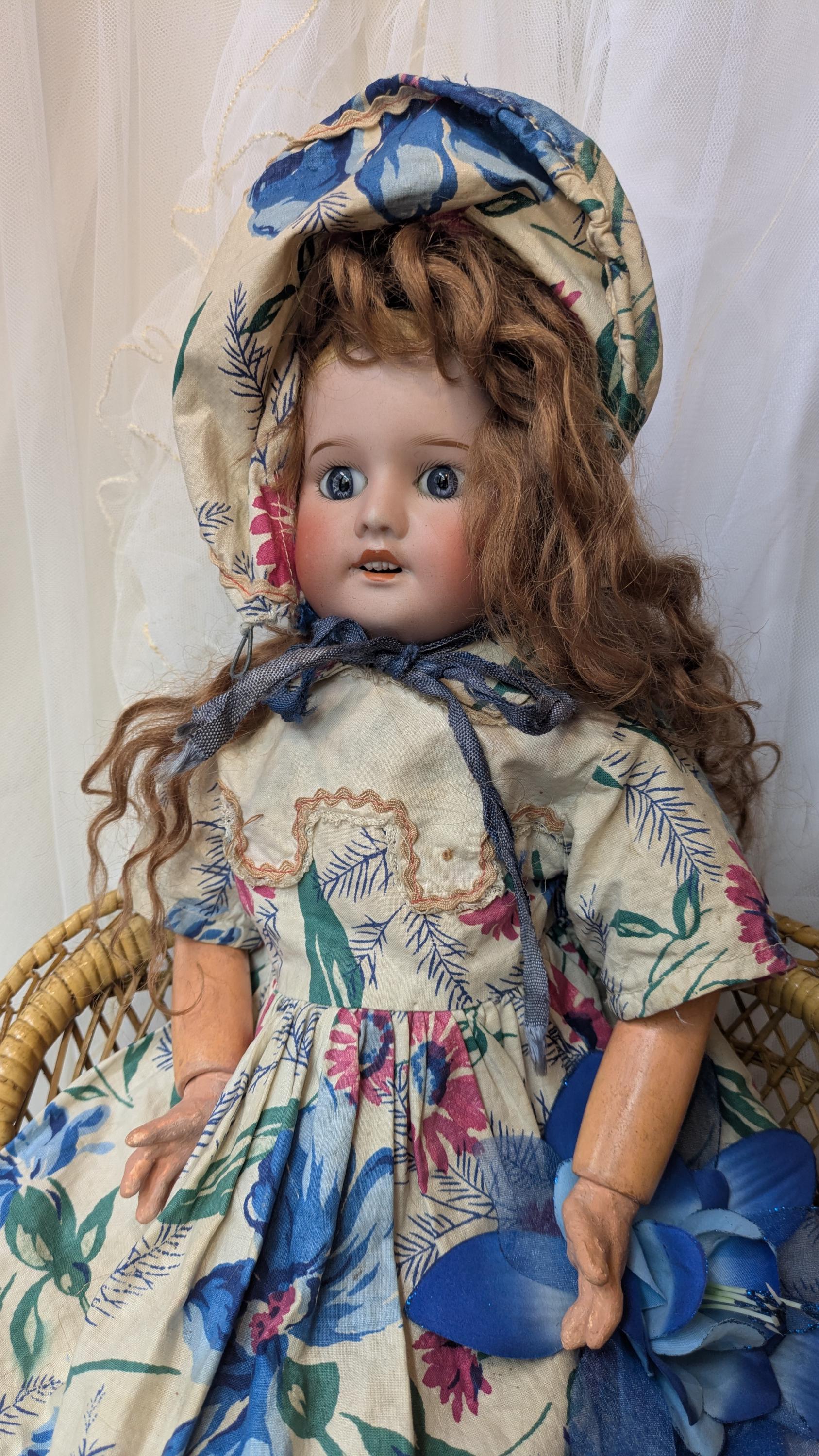 フランスで購入‼︎】フランスアンティーク　SFBJ フランス人形 フランスで購入‼︎】フランスアンティーク SFBJ フランス人形