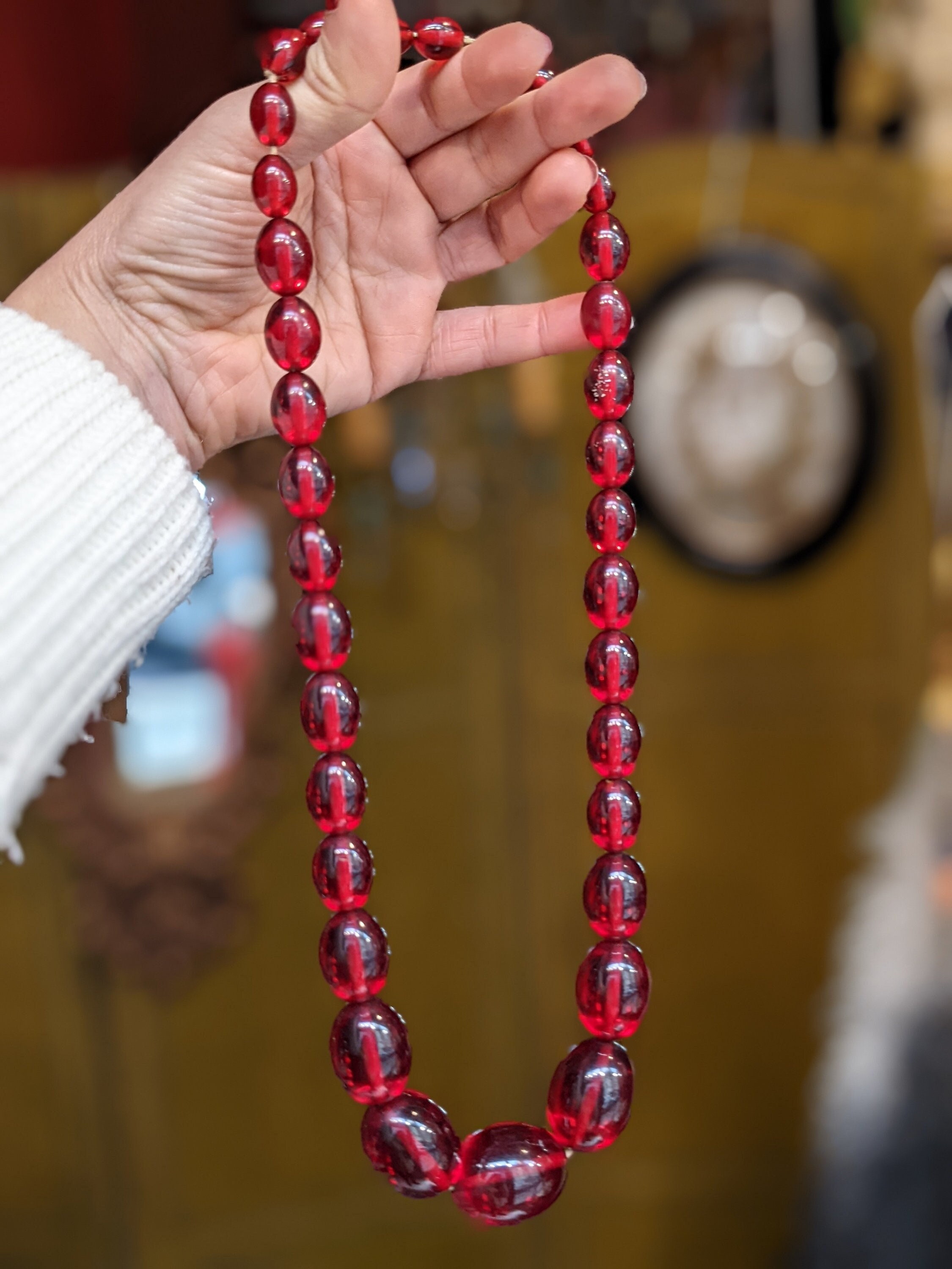 2 Colliers Perles Bakélite Oblongues Rouge - Style Bohème, Occasion Bon état