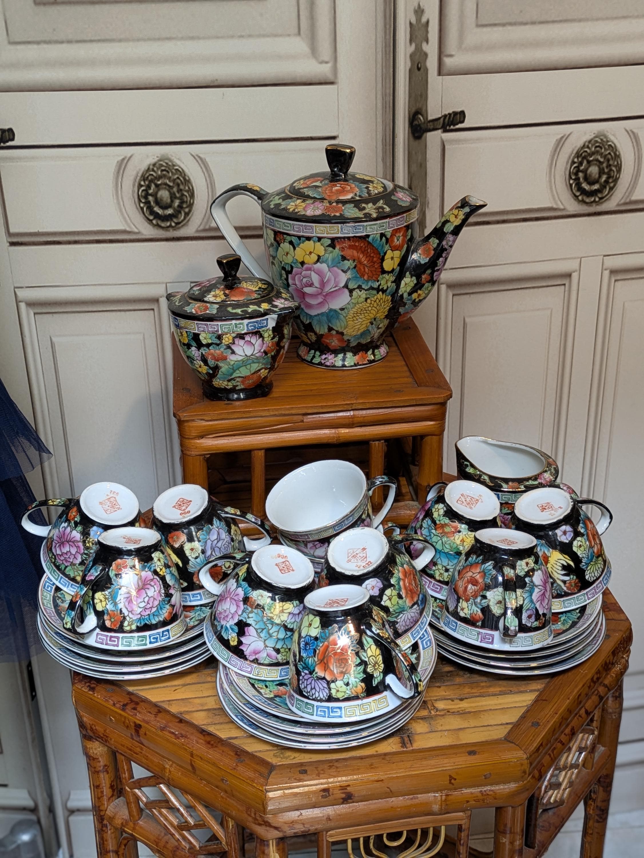 Vintage Zhongguo Jingdezhen 