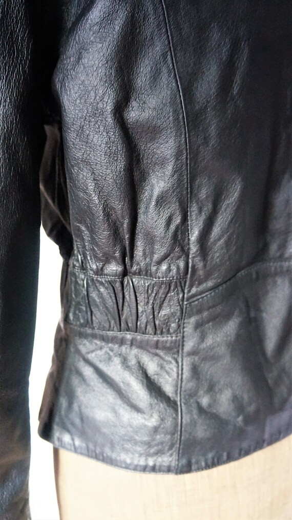 Vintage 80s Black Leather Biker Jacket Womens / Size Medium